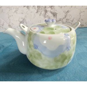 RARE MCI Japan Floral Moriage Tea Pot And Four Cups Set 6.75"x3" and 2"x2.75"